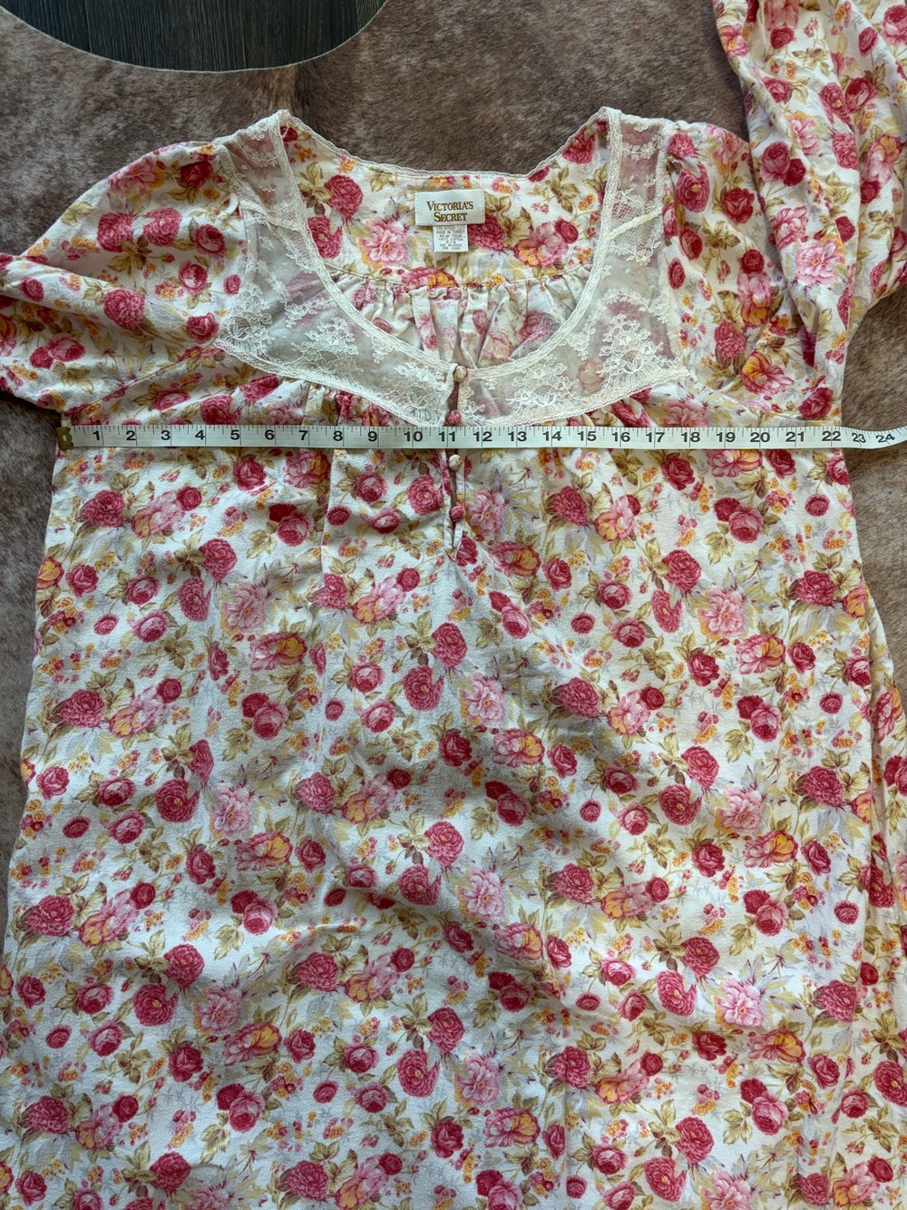 Victoria's Secret Vintage Gold Label Floral Lace Nightgown P/S - Picture 8 of 9